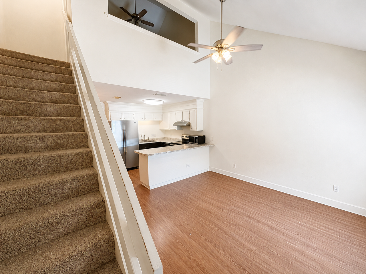 948 S Lipona Rd #1 - Photo 3 of 12