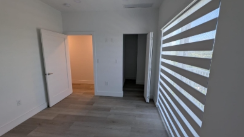 816 84th St #4 - Photo 4 of 13