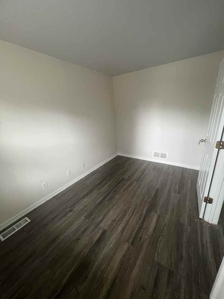 93 Atwater St #1 - Photo 3 of 9