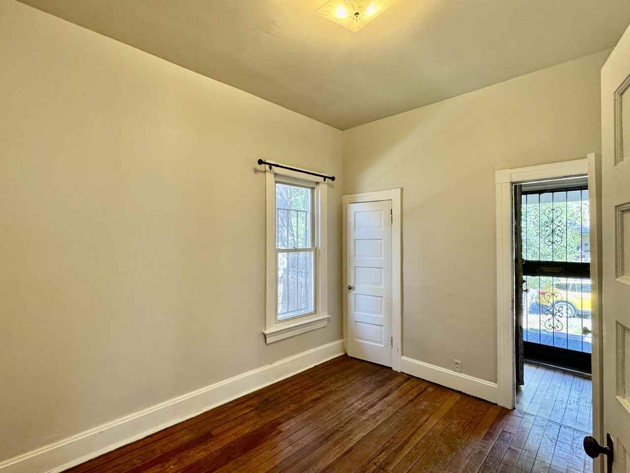 2539 N High St #1 - Photo 5 of 22