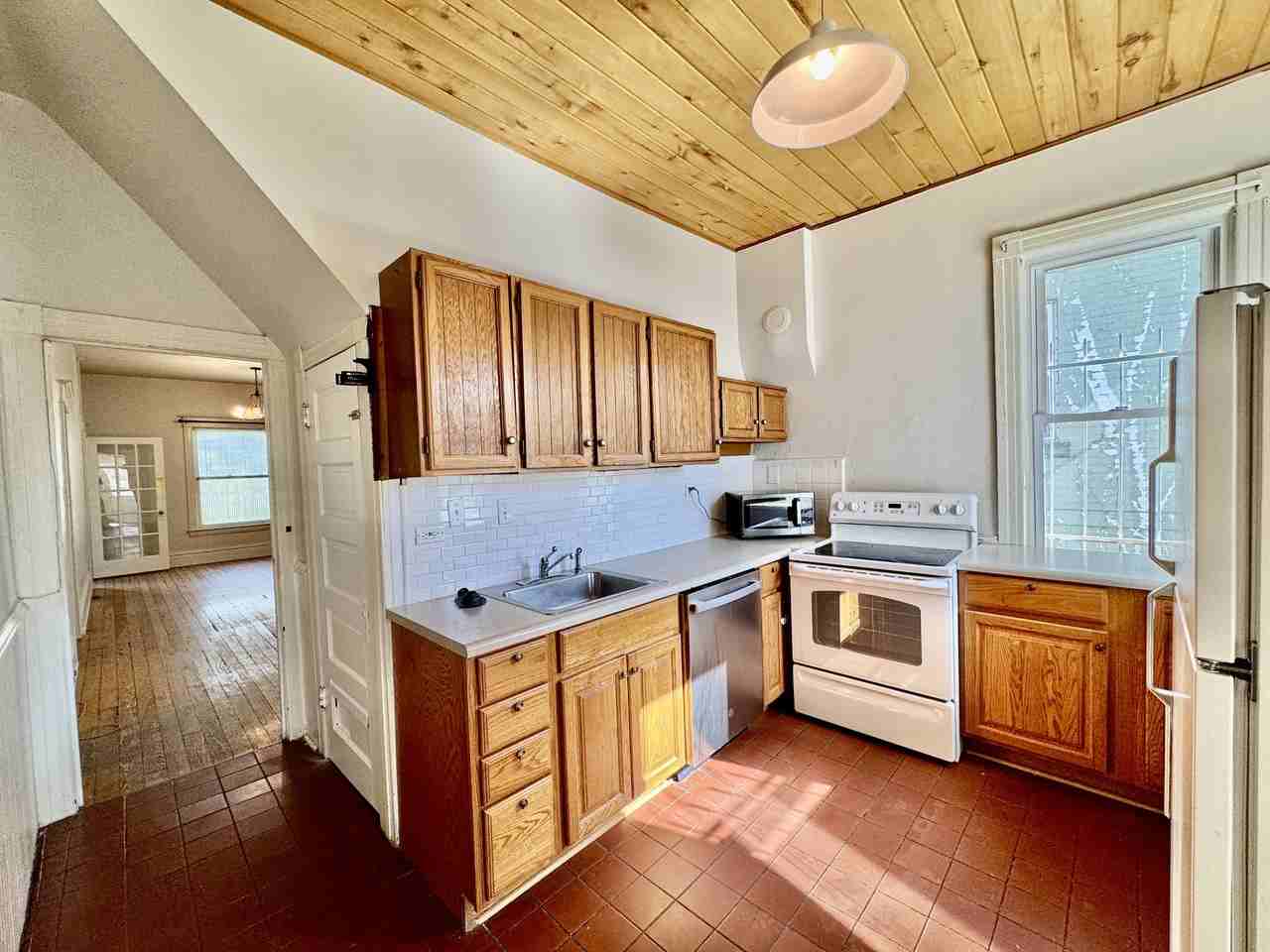 2539 N High St #1 - Photo 6 of 22