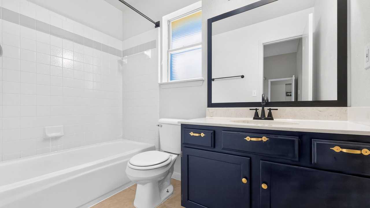 3507 Christie Dr #1 - Photo 7 of 11