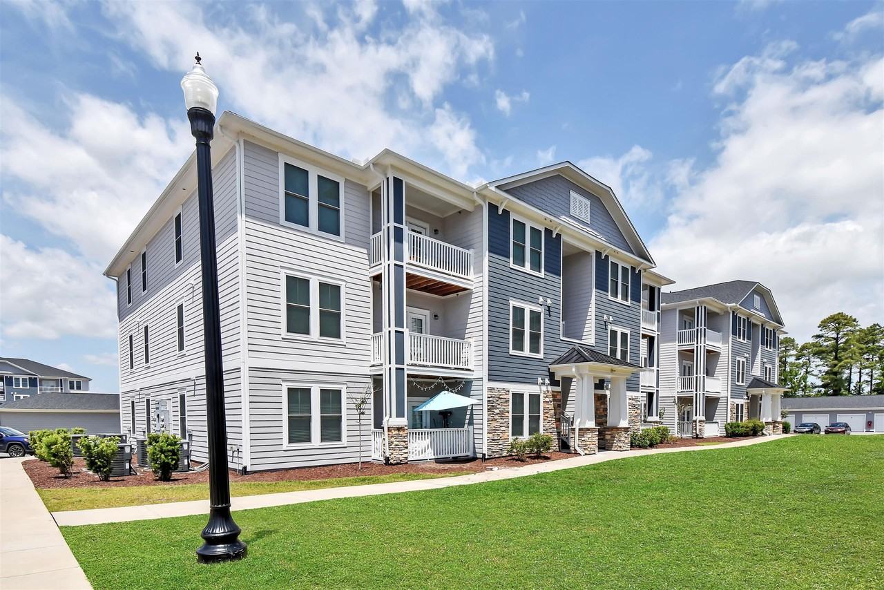 HAVEN POINTE AT CAROLINA FOREST APARTMENTS - Photo 7 of 29