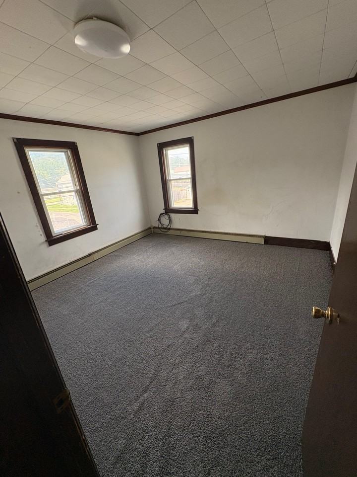 610 Pine St #610 - Photo 5 of 12