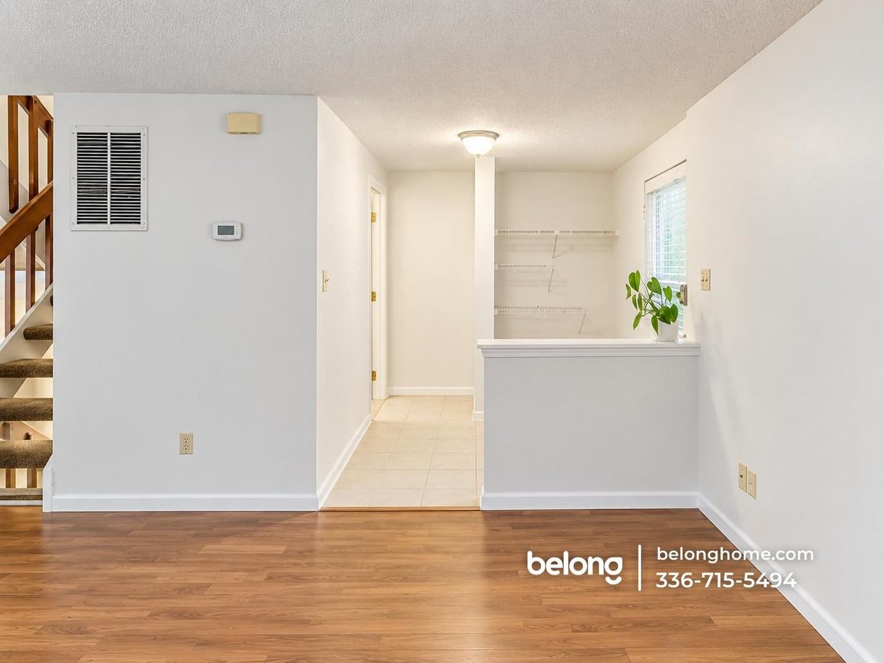 1910 Fox Sterling Dr - Photo 5 of 9