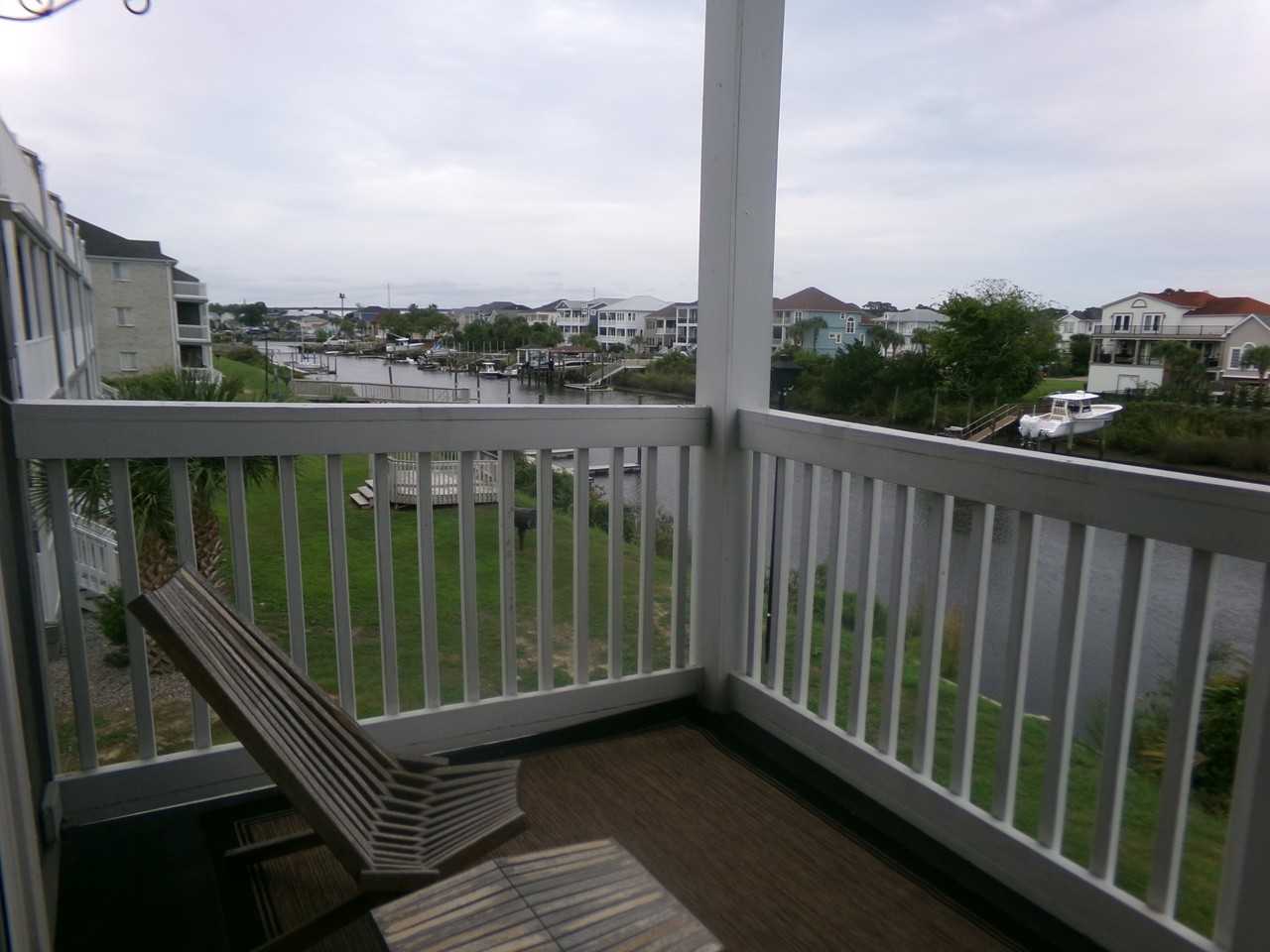 4522 North Plantation Harbour Drive E7 - 1 #1 - Photo 3 of 30