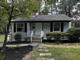 featured image of 2723 Robin Hood Dr #1