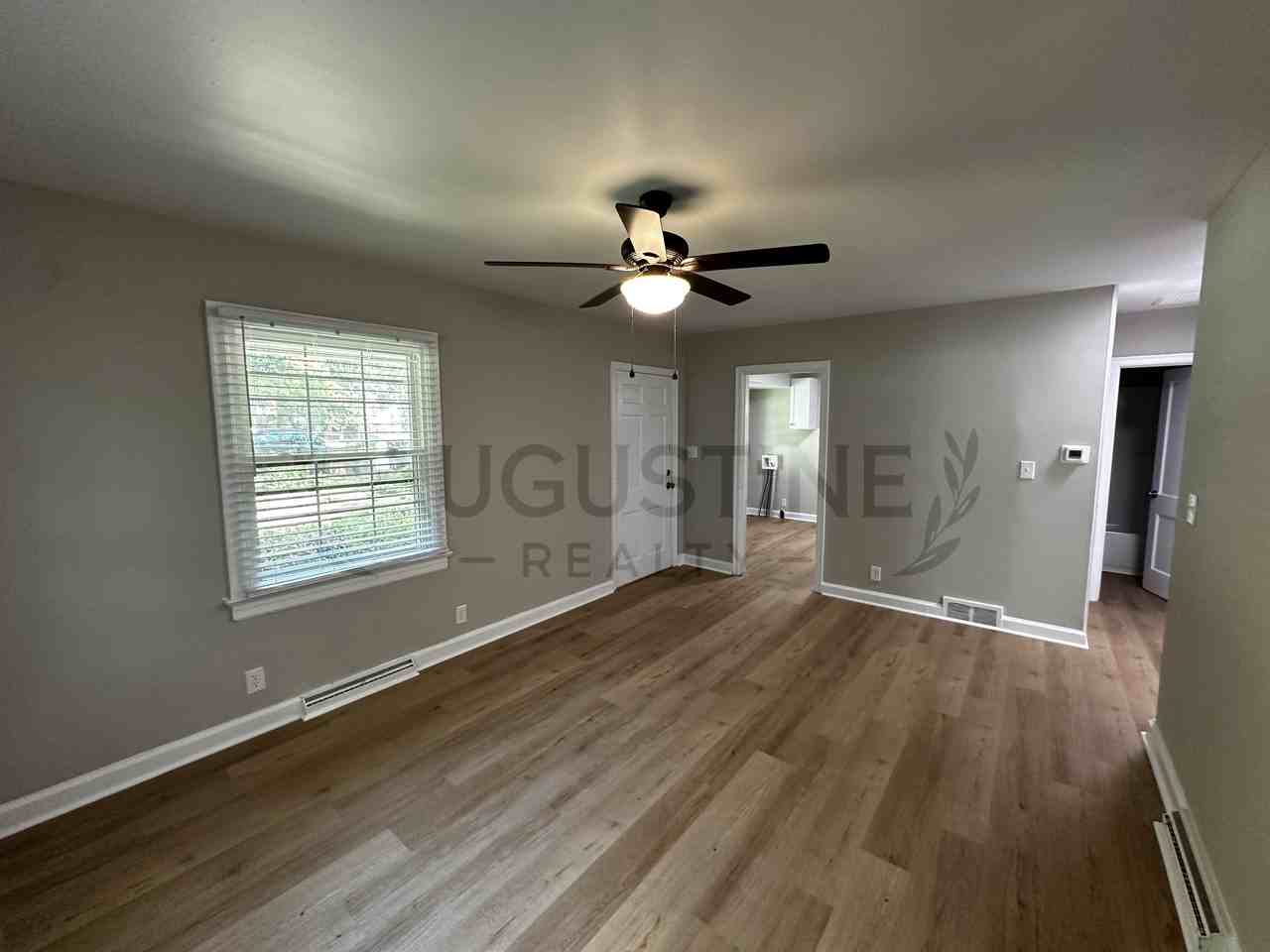2723 Robin Hood Dr #1 - Photo 3 of 21