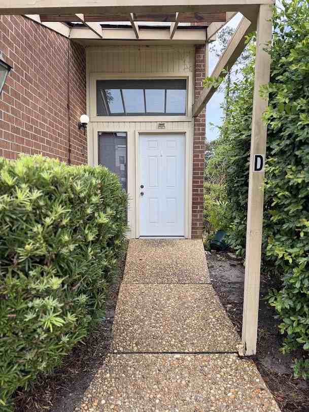 1307 Baytree Dr #D - Photo 2 of 17