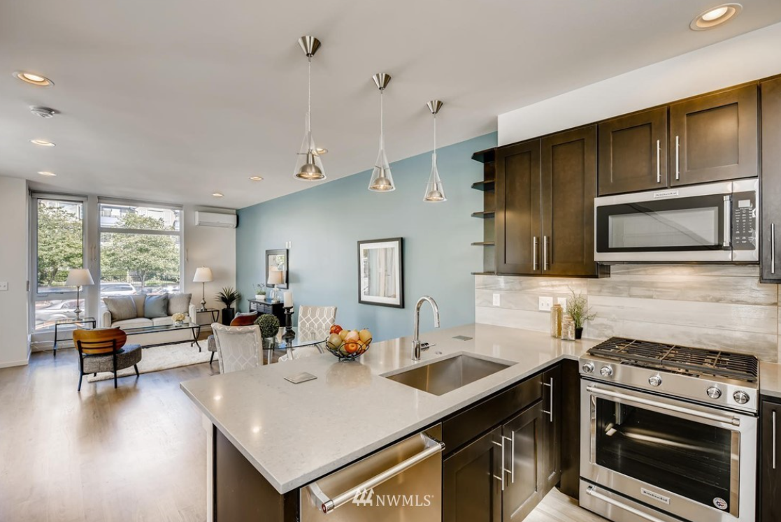 11217 Greenwood Ave N #1 - Photo 5 of 14