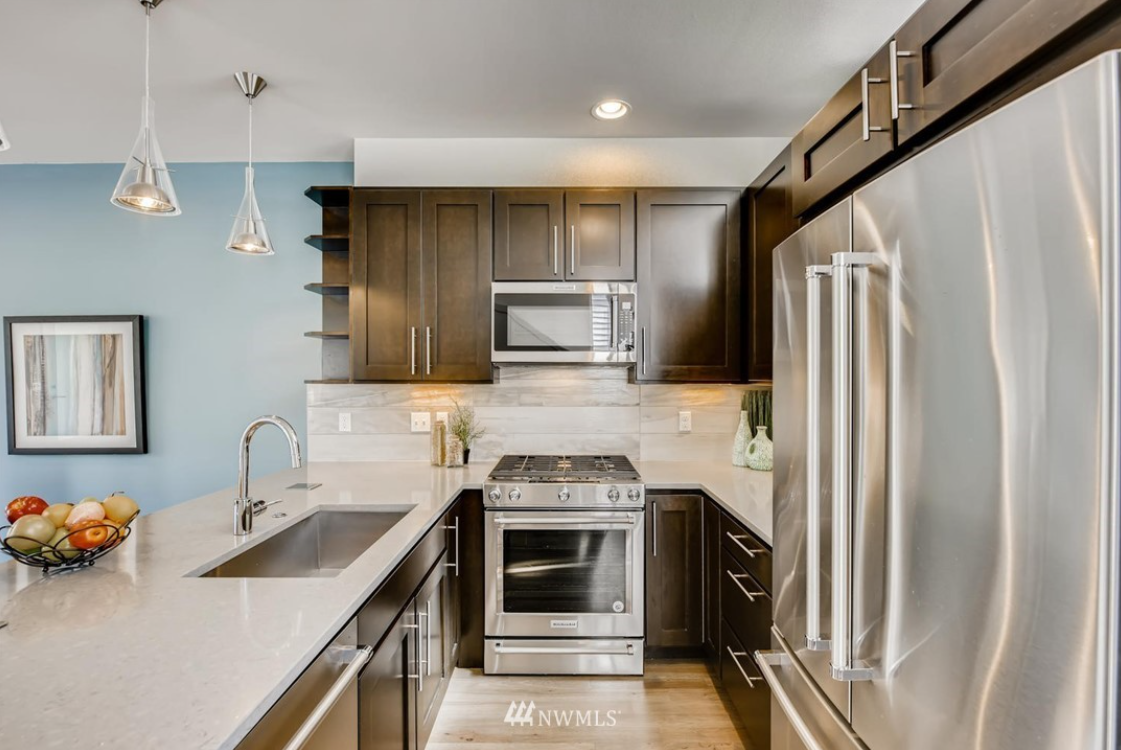 11217 Greenwood Ave N #1 - Photo 6 of 14