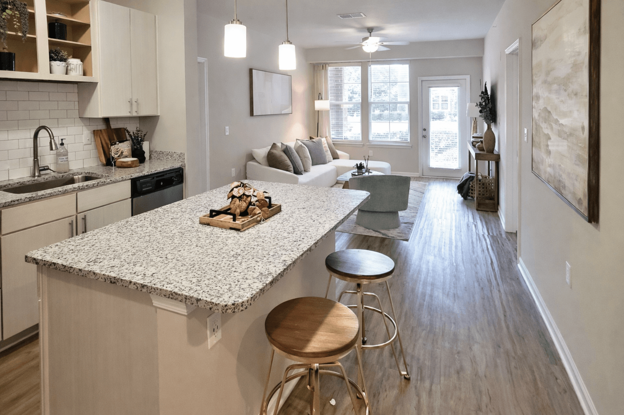 TRAILSIDE VERDAE APARTMENTS - Photo 3 of 44