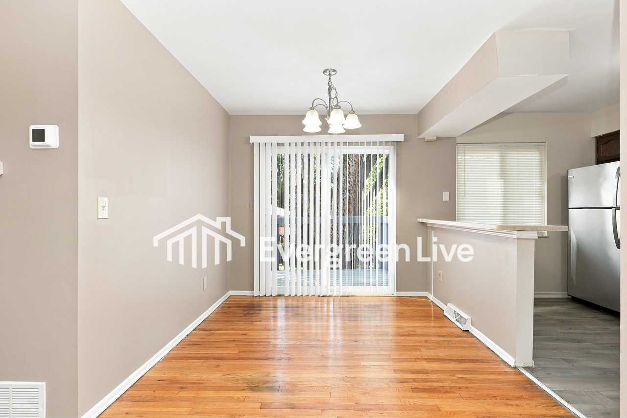 3105 Libra Ln - Photo 5 of 15