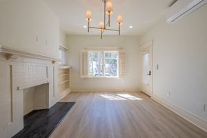 featured image of 216 N Catalina Ave