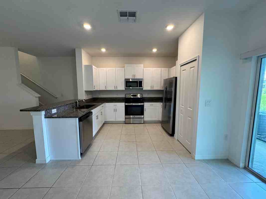 32235 Powderpuff Mimosa Dr - Photo 6 of 28