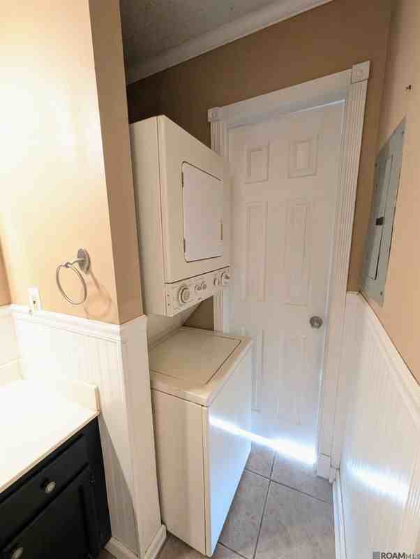402 Lee Dr ##3c - Photo 5 of 10