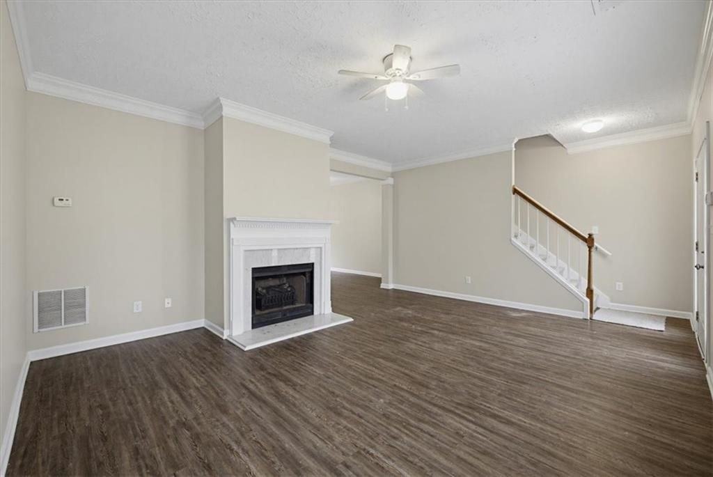 26 Hampton Dr - Photo 7 of 24