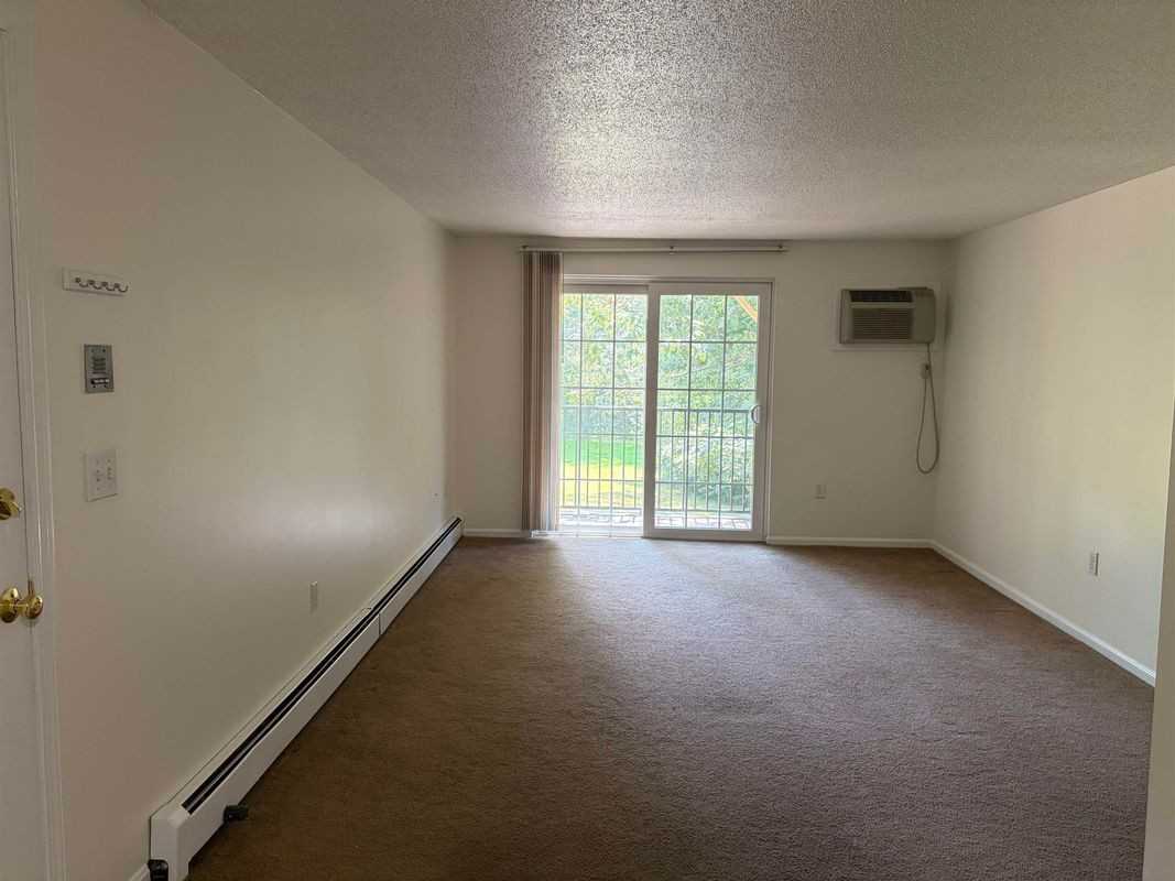 2108 White Cedar Blvd - Photo 2 of 22