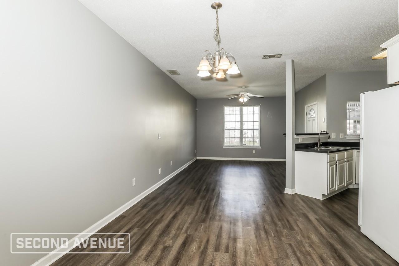 2398 Brianna Dr - Photo 7 of 18