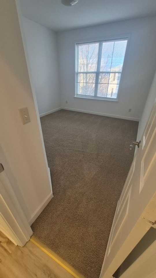 635-675 Woodbrook Drive - Photo 7 of 16
