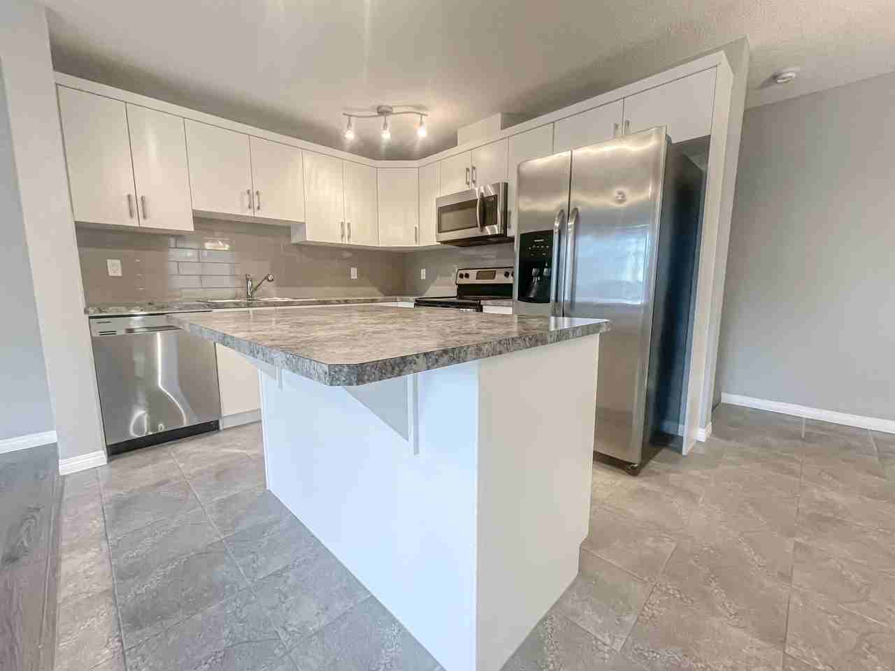 160 Cityscape Row Ne - Photo 5 of 37