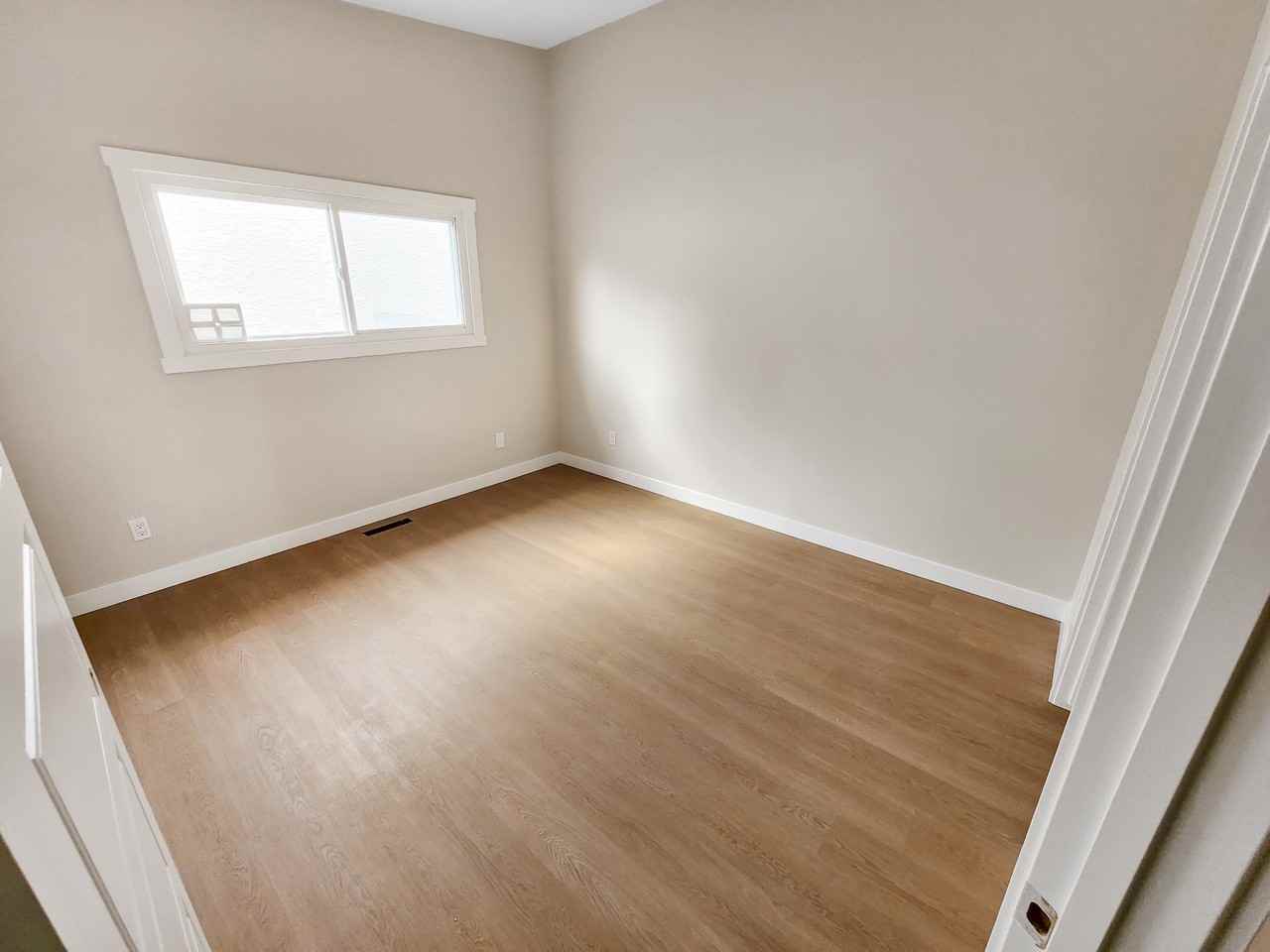 6335 4 Street NorthwestUpper Unit - Photo 6 of 11