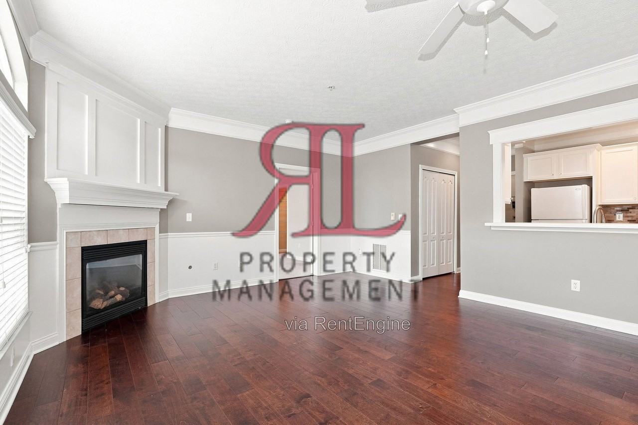 5038 Calais Dr #1 - Photo 4 of 16