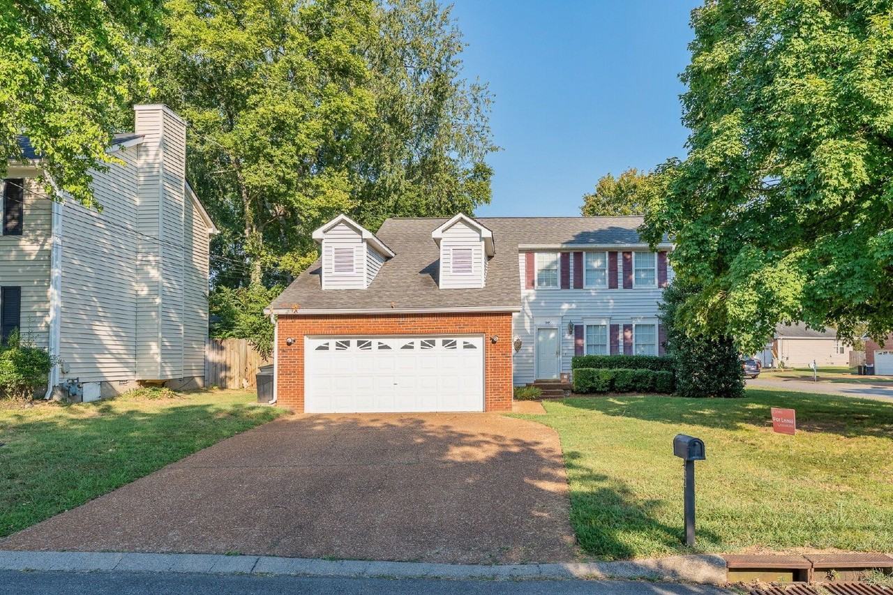348 N Birchwood Dr - Photo 2 of 43