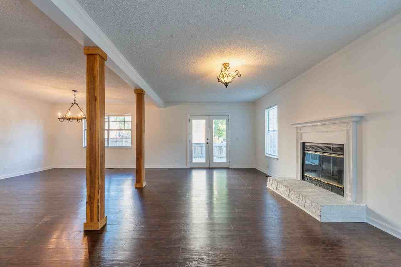 348 N Birchwood Dr - Photo 4 of 43