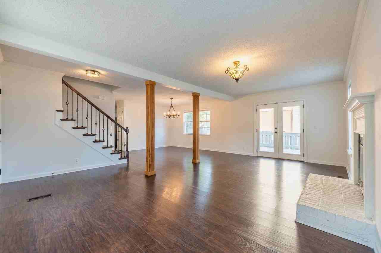348 N Birchwood Dr - Photo 5 of 43