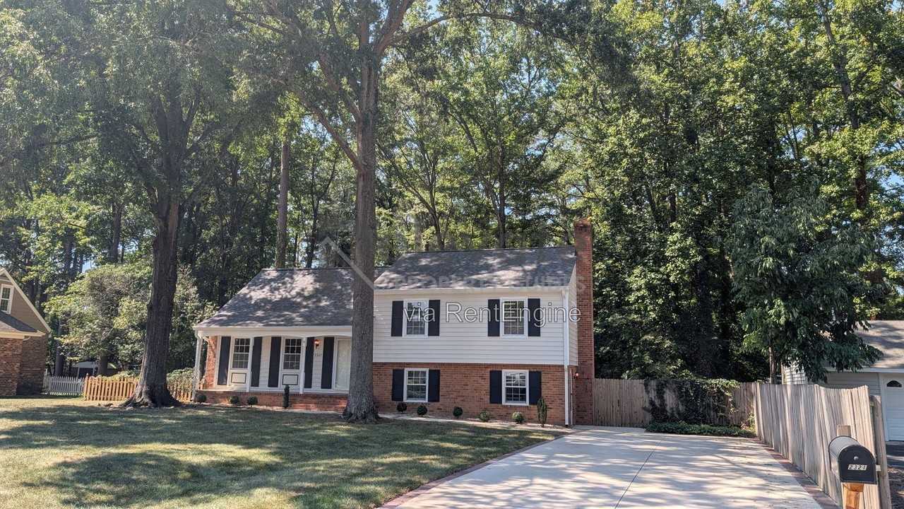 2321 Pleasant Run Dr - Photo 5 of 23