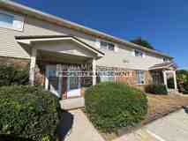 3610 Kelly Cir #B - Photo 1 of 1