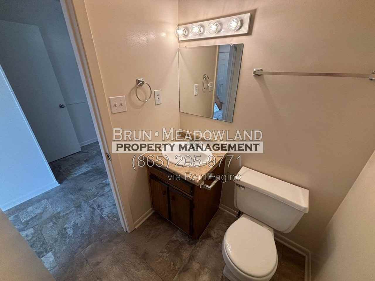 3610 Kelly Cir #B - Photo 7 of 25