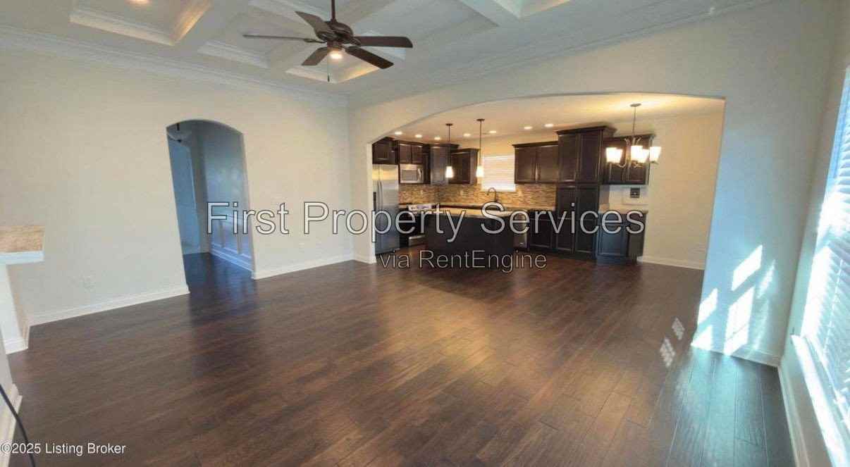 11548 Independence Way - Photo 3 of 12