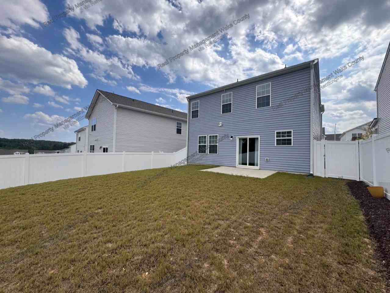 131 River Bank Rd - Photo 5 of 29