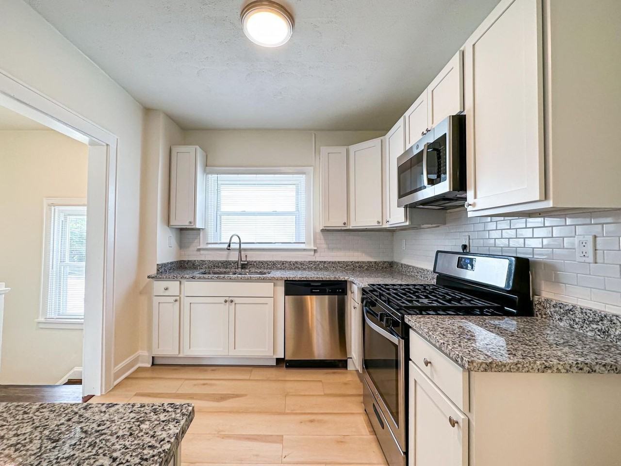 2576 Duck Creek Rd #2 - Photo 6 of 18