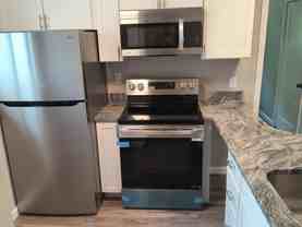 8 N Pembroke Rd #3 - Photo 1 of 1