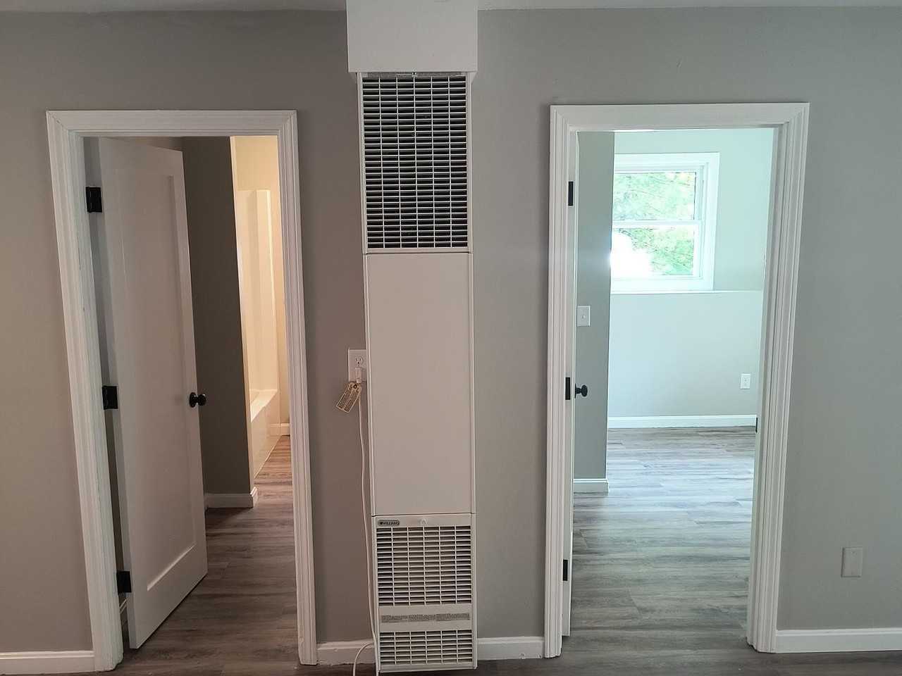 8 N Pembroke Rd #3 - Photo 3 of 11