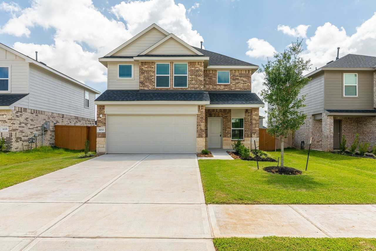 3033 Brizzo Beach Ln - Photo 2 of 28