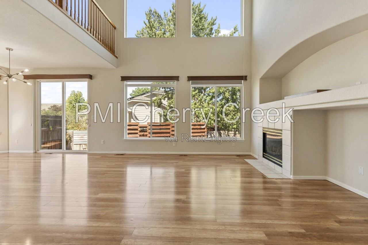 2917 S Zeno Way - Photo 5 of 45