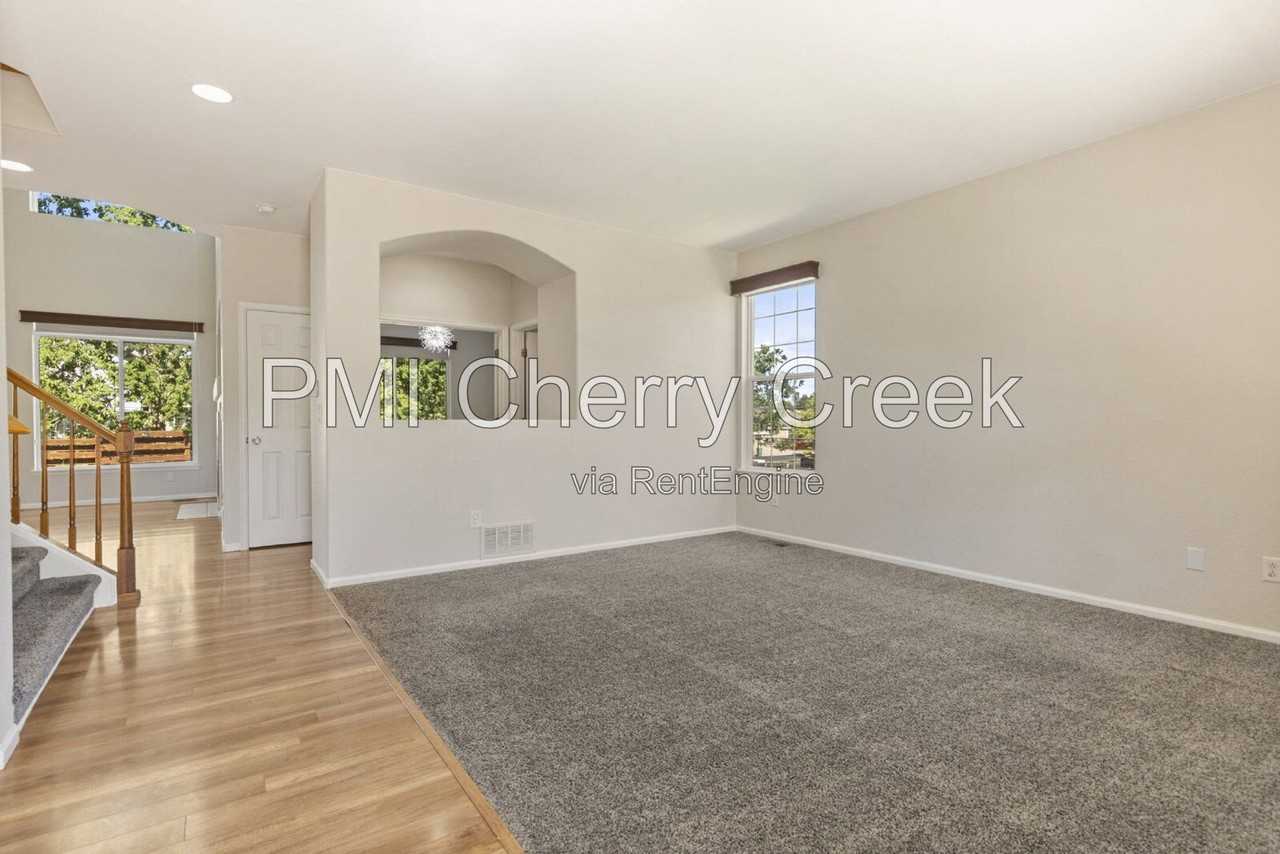 2917 S Zeno Way - Photo 7 of 45