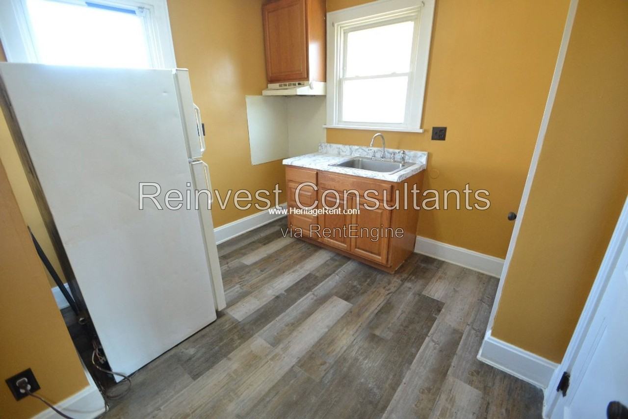 1816 Sterling Ave - Photo 5 of 8