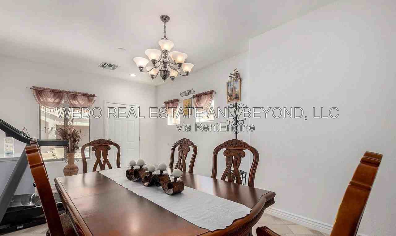 2721 E Schiliro Cir - Photo 7 of 14