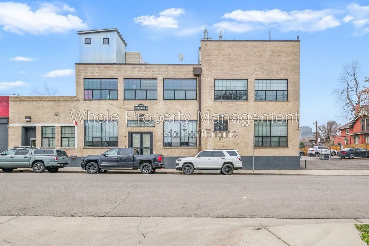 1515 N Ogden St #2 - Photo 3 of 40