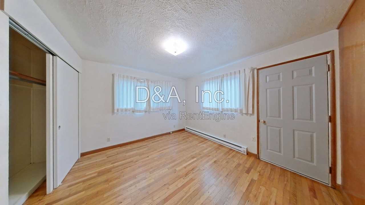 733 Nw 15th St - Photo 6 of 13