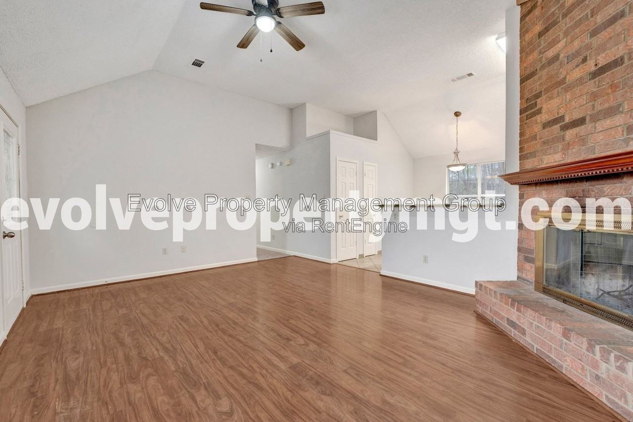 3823 Twin Valley Cv - Photo 6 of 25