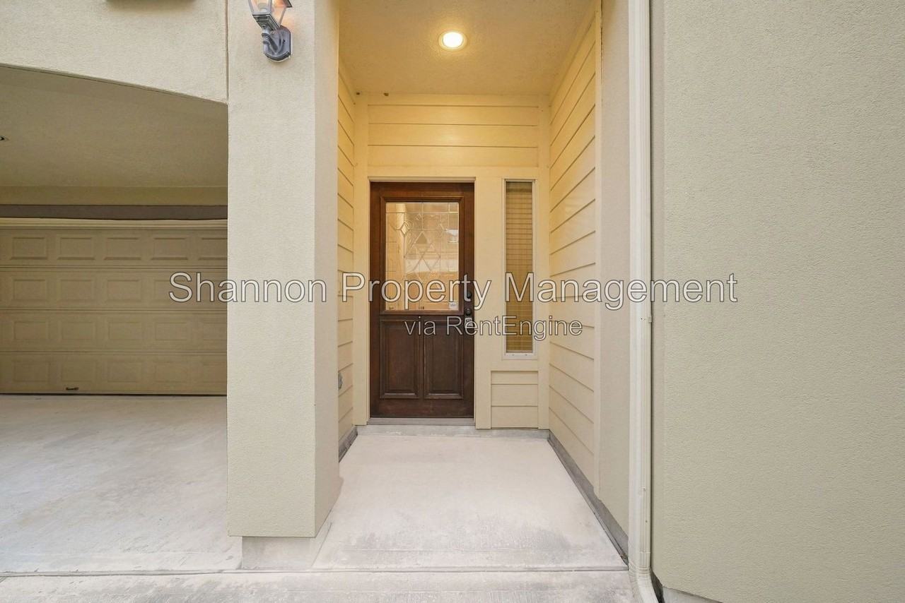 1333 W 21st St #B - Photo 6 of 36