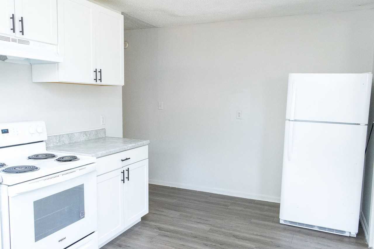 1132 N Hickory St #1134 - Photo 4 of 14
