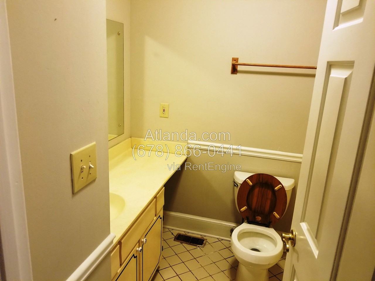 808 Hemingway Rd - Photo 4 of 7
