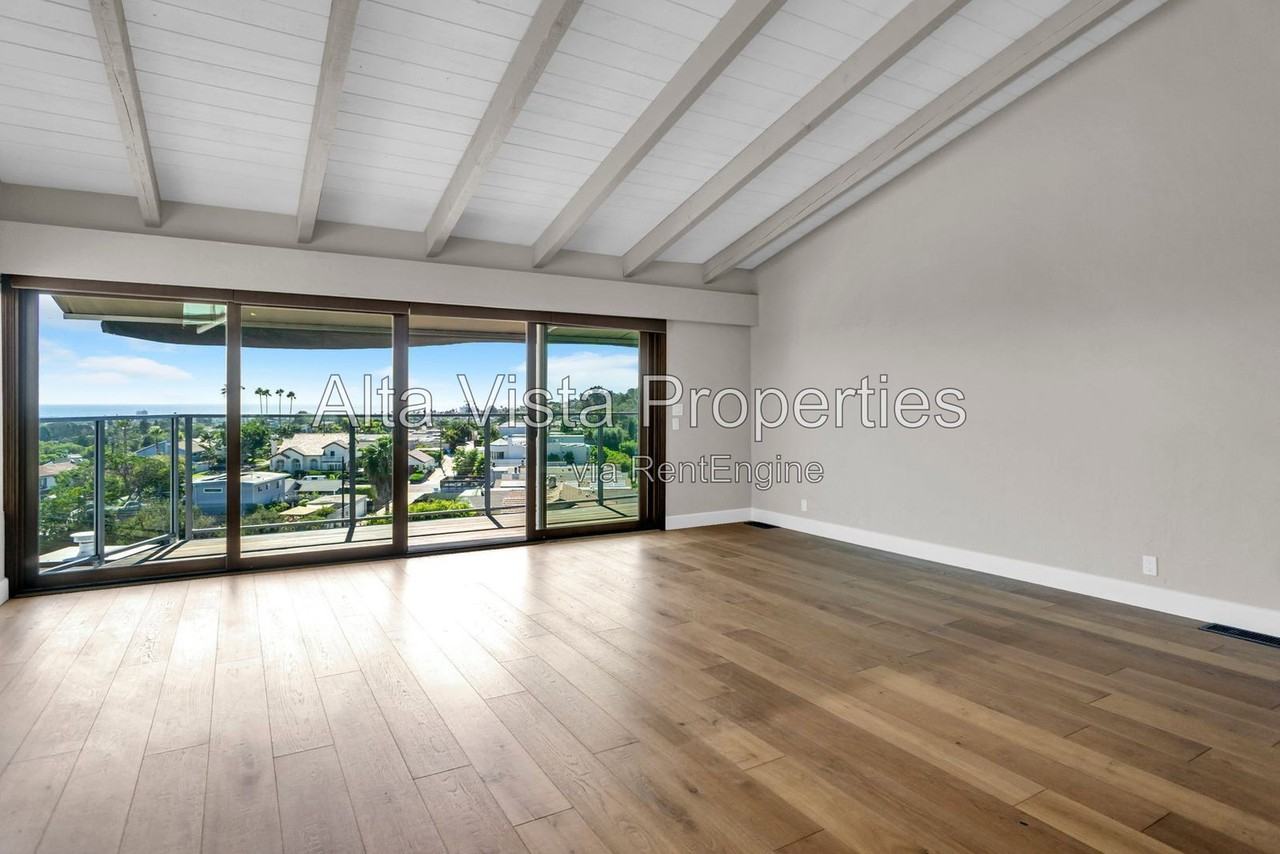 2383 La Marque St - Photo 5 of 50
